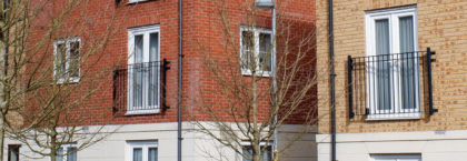 modern-storey-apartment-blocks-watford
